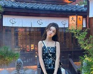 CANDY糖果画报 – 李宓儿护士高清写真图包，感受医者仁心的迷人魅力.txt