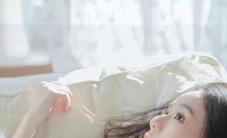 微密圈 – Cool文茜的灰白渐变全集：下载这些绝美作品，让你的画廊瞬间升华！.txt