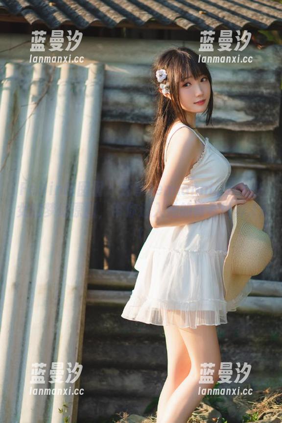 Feilin嗲囡囡 - 分享Jennanni_Jen少女的梦幻原图，带你进入她的青春世界.txt