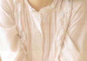Feilin嗲囡囡 – 施忆佳KITTY红裙写真在线资源分享，带你领略她的美丽瞬间.txt
