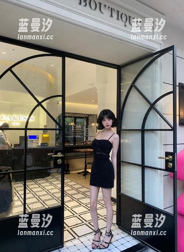 GIRLT果团网 - 爱丽莎LISA的万圣节无圣光写真合集，感受别样节日风情的魅力.txt
