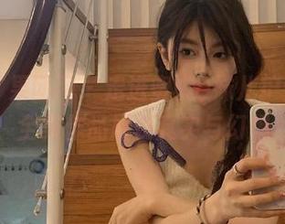GIRLT果团网 – 走进蜜桃Q妹儿护士的世界，全集作品展现真实与幻想.txt