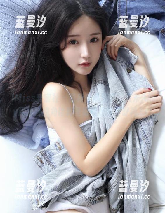 IMiss爱蜜社 - 最新作品分享，艾米Amy用独特视角诠释圣诞的温情与时尚.txt