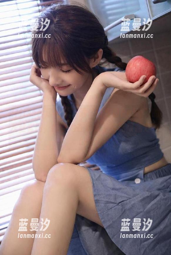 IMiss爱蜜社 - 下载“萌汉药baby”的灰丝套图，感受她在镜头下的无限魅力！.txt