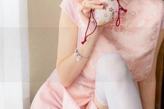 ISHOW爱秀 – 从子子木灰丝创作看写真艺术，汇聚珍贵资源分享.txt
