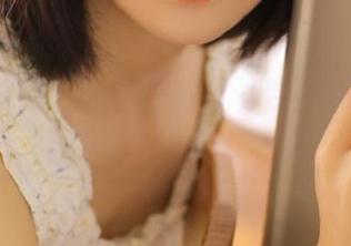 跟随K酱的毛衣图集分享，学习如何在寒冬中划出风格！.txt