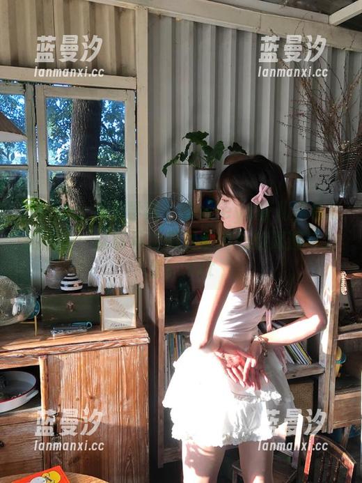 MFStar模范学院 - Baileys香儿黑色私拍合集：以暗示之美展现内心的深邃与力量！.txt