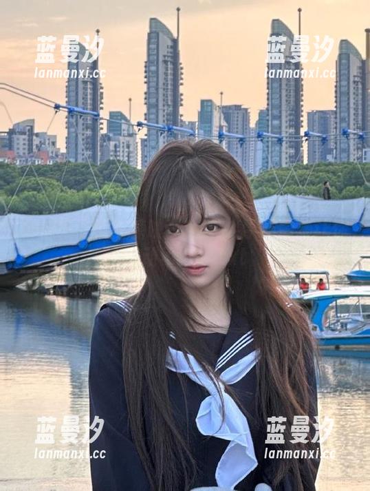 震撼来袭！喵糖映画免费JK学妹图集让你心动不已！.txt