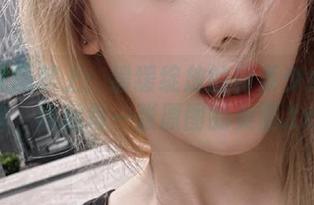 喵糖映画献上：缓缓绽放的粉系少女写真集，珍藏每一张原图的美丽.txt
