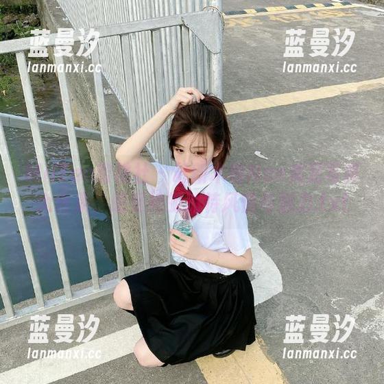 MiiTao蜜桃社 - 最新木楠Nan美足写真大合集，感受她的独特风情与魅力.txt