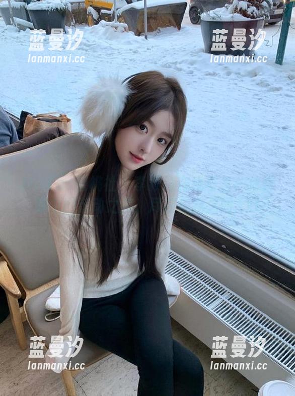 MiiTao蜜桃社 - 李颖诗在线写真：体操服中的运动之美，尽在你我之间.txt