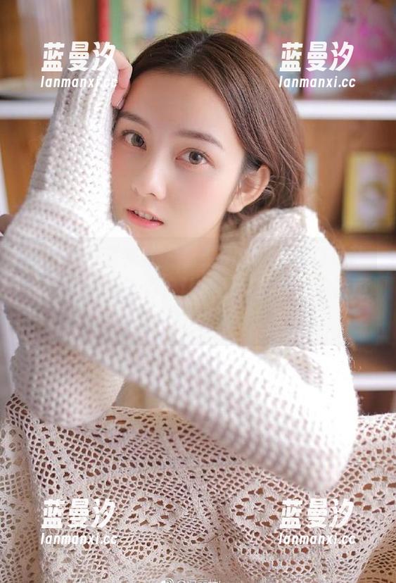 MiiTao蜜桃社 - 雪梨sherry的白色艺术作品在线查看，让原图引领你走进诗意的境界.txt
