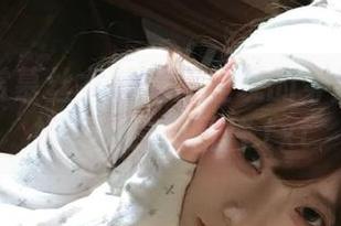 在线鉴赏慕丝女郎完美呈现的穿丝袜小姐姐首次约拍图片.txt