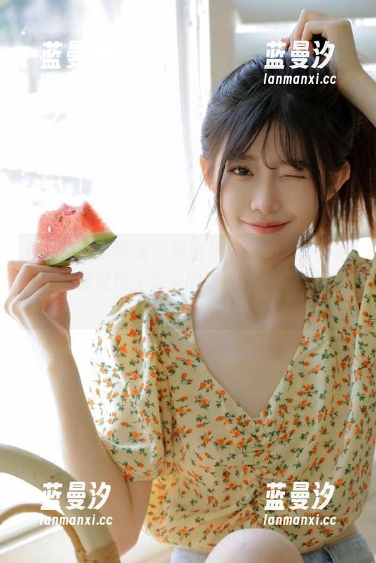 MyGirl美媛馆 - 揭秘任莹樱的日常：写真套图展现她生活中的每一个迷人瞬间.txt