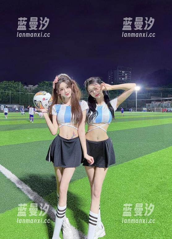 MyGirl美媛馆 - 唐琪儿il的白衬衫作品图包，绽放出青春活力与时尚气息的碰撞.txt