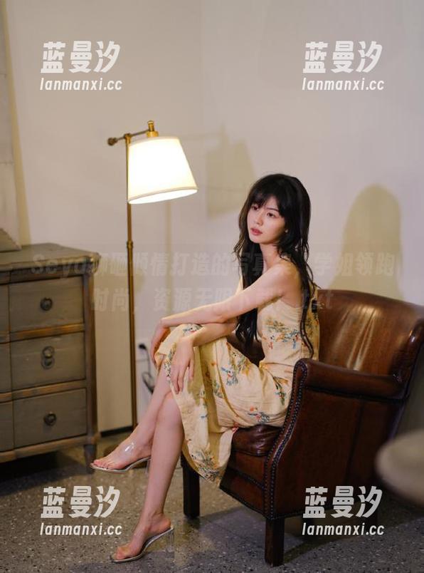 Seya狮砸倾情打造的写真集，学姐领跑时尚，资源无限下载！.txt