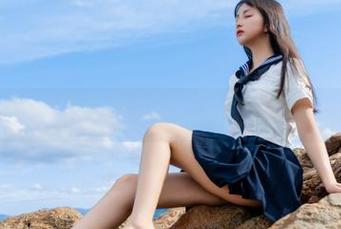 原图独家：一起走进Sonson(손손)Loozy的少女之爱世界.txt