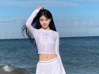TouTiao头条女神 – 发掘张梦艺的秘密：精选图库中的写真作品传达她的心声与独特体验.txt