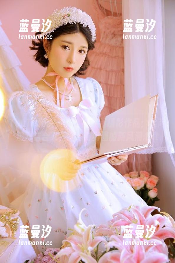 TouTiao头条女神-梁芮溪 TouTiao头条女神 - 最新摄影作品:梁芮溪网袜合集,掀起时尚圈的新风潮.txt