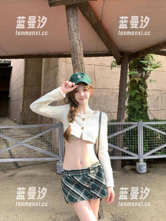 UGirls尤果网 - 布莱尔昆娜红裙写真在线推荐，丰富的资源让你拥有无限灵感.txt