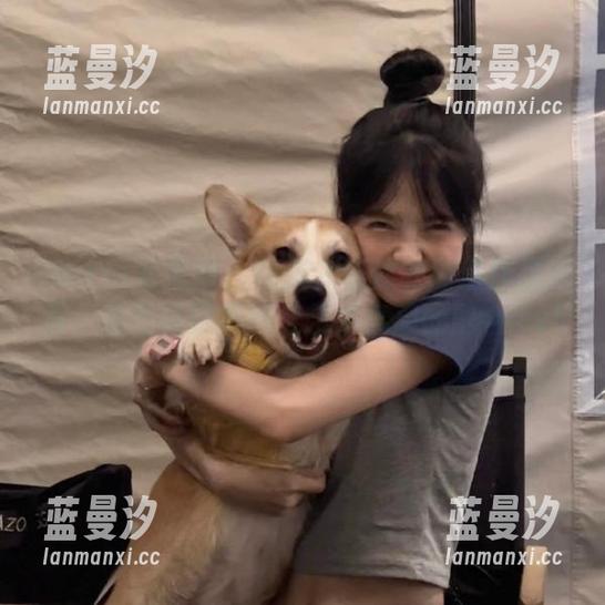 UGirls尤果网 - 松果儿连体衣高清作品欣赏，感受独特风格与艺术气息的融合.txt