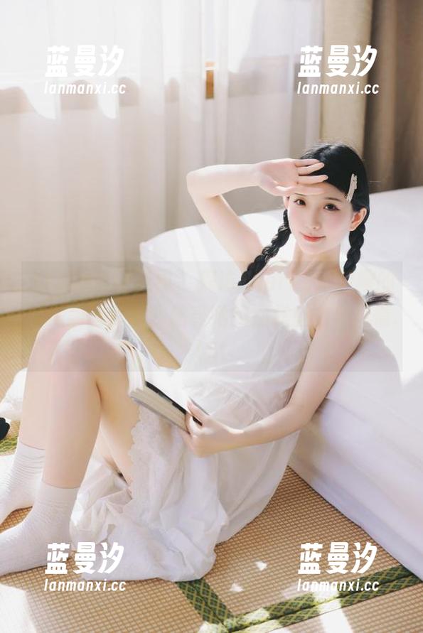 XIAOYU语画界 - 探访cherry绯月樱的私房黑丝作品，感受她的别样魅力与风情.txt