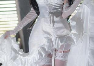 XIAOYU语画界 – 小蛮妖Yummy秘书的写真分享，作品集中藏着的不只是美有更多故事.txt