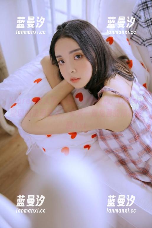 Xiuren秀人网 - 从外在到内心：Lovely璐璐的透明艺术，带来一册免费的精彩图册.txt