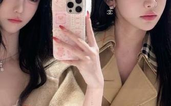 Xiuren秀人网 – Manuela玛鲁娜肉丝套图大放送，免费附赠你意想不到的视觉享受！.txt