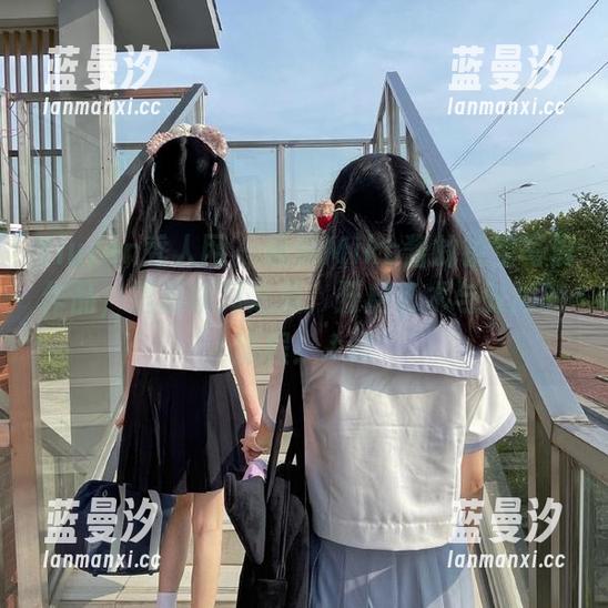 Xiuren秀人网 - 最新Miko酱的镂空写真作品，捕捉瞬间之美，开启艺术与时尚的旅程！.txt