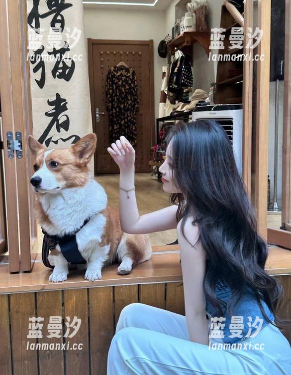 Xiuren秀人网 - 将幻想与现实结合：lingyu69双马尾的无圣光图片，带你进入别样天地.txt