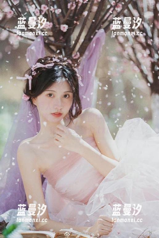 Xiuren秀人网 - summer宝宝summer宝宝的和服写真集：美图中绽放传统与现代的完美融合.txt