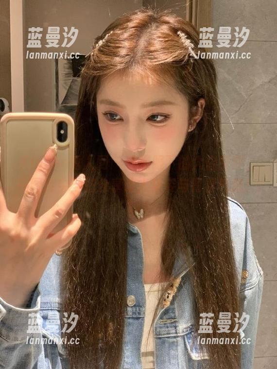 Xiuren秀人网 - 体操服下的大白兔吖，在图库中与您分享动人身姿与青春气息！.txt