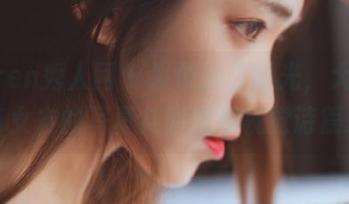 Xiuren秀人网 – 发现静谧时光，大美媚京与女友的写真共同谱写视觉诗篇.txt