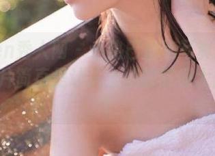 Xiuren秀人网 – 小热巴旗袍写真精选：这些图片简直是让人上瘾的时尚大片！.txt