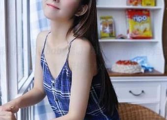 Xiuren秀人网 – 小雨baby透明系列作品更新，带你走进梦幻般的视觉体验.txt