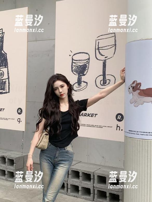 Xiuren秀人网 - 不容错过的“徐莉芝Booty”护士写真，原图及图包全收录！.txt