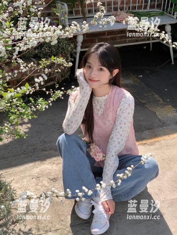 Xiuren秀人网 - 捕捉徐莉芝Botty女友的魅力写真，让你一眼爱上，立即下载不容错过！.txt