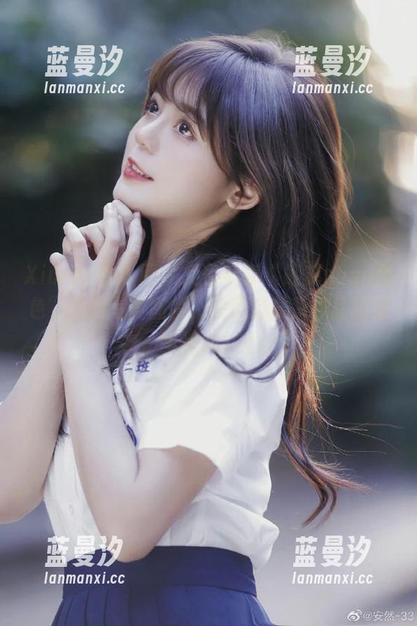 Xiuren秀人网 - 免费畅享“晚苏susu黑色”系列写真图片，获取她最新作品的第一手资料！.txt