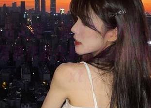 Xiuren秀人网 – 捕捉灵动瞬间：智恩baby肉丝写真作品合集点燃你的摄影热情.txt