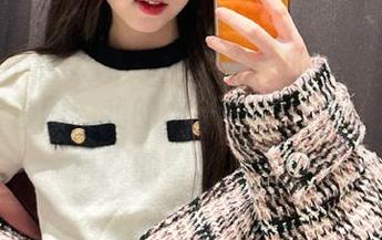 Xiuren秀人网 – 全球唯一的朱可儿水手服最新套图：我的水手服梦，实则是一场自嘲的冒险。.txt