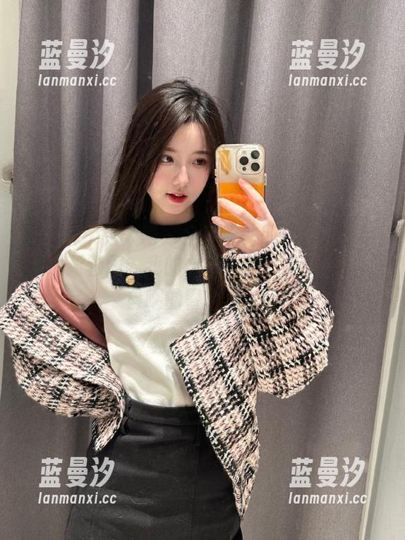 Xiuren秀人网 - 全球唯一的朱可儿水手服最新套图：我的水手服梦，实则是一场自嘲的冒险。.txt