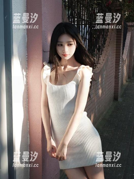 Xiuren秀人网 - 沫晓伊baby夏天写真全集，回归自然的唯美瞬间全记录.txt