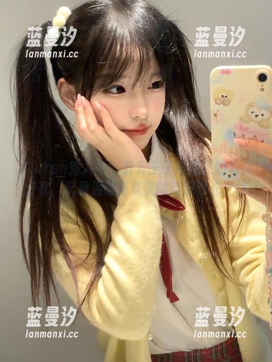 Xiuren秀人网 - 轩轩王子与姐姐的写真分享，记录温暖与欢笑的美好时光.txt