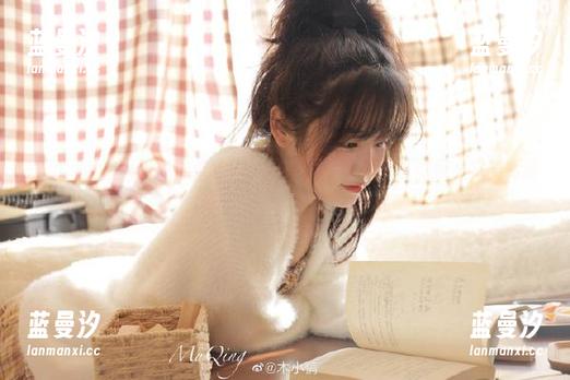Xiuren秀人网 - 陆萱萱cecillia礼服高清写真图包，完美刻画她的每一个姿态.txt