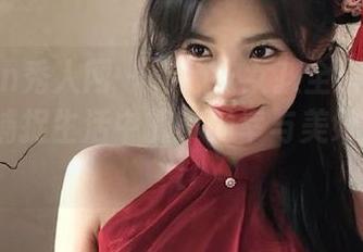 Xiuren秀人网 – 韩静安女孩全套写真：用镜头捕捉生活中的小确幸与美好瞬间.txt
