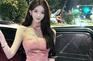 Xiuren秀人网 – 一起探讨黄歆苑的白丝套图分享，感受她作品中的诗意与韵味.txt