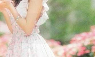 YITUYU艺图语 – 欲望不止：祝勺子学姐的美丽原图写真免费放送！.txt