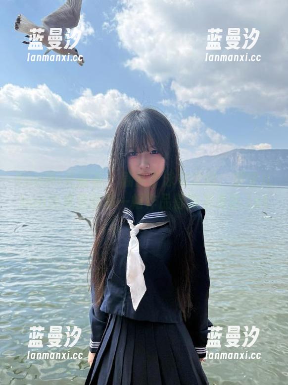 YouMi尤蜜荟 - 翩然于泳衣之间：媛宝儿boa图集里的每一幅作品都散发光芒.txt