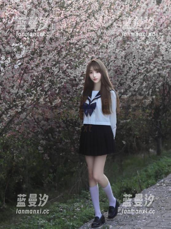 YouMi尤蜜荟 - 小海臀Rean梦幻睡衣套图，用高清传达出无限甜美与迷人魅力！.txt